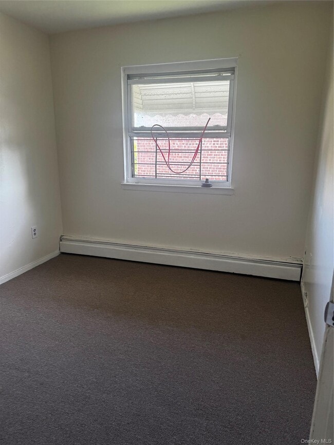 Building Photo - 410 Torry Ave