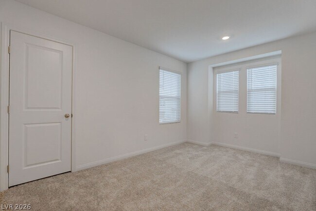 Building Photo - 2744 Tricase St