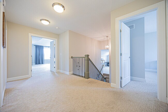 Building Photo - Stunning home in Olentangy schools!