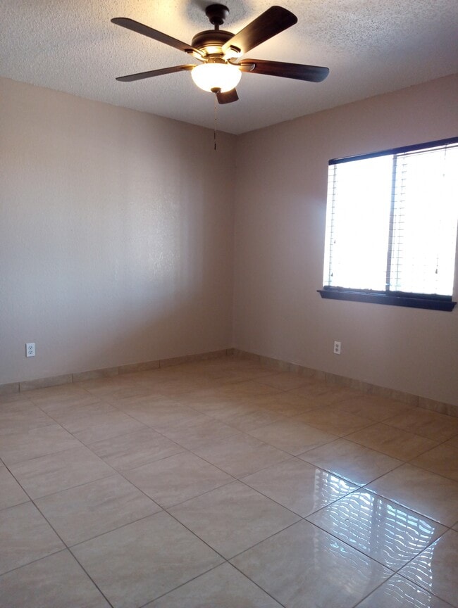Building Photo - 12513 Angie Bombach Ave