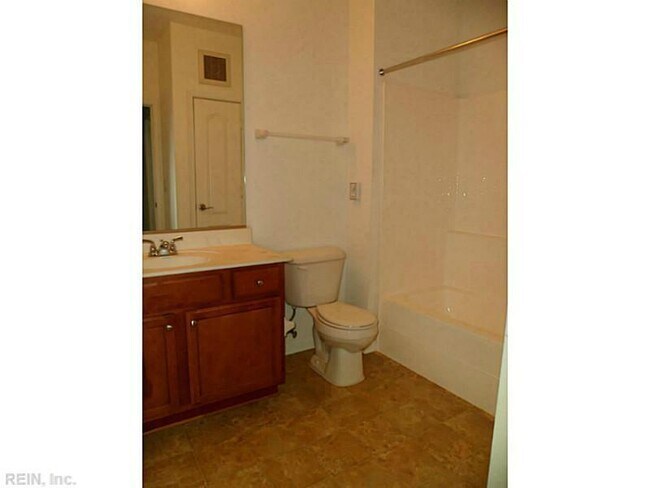 Building Photo - RIDGELY MANOR