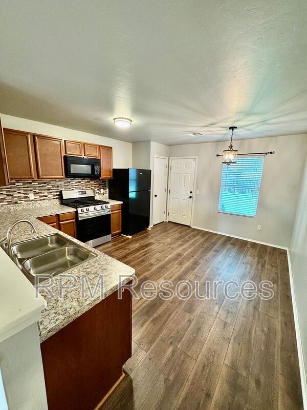 Building Photo - 1840 Schooner Rd