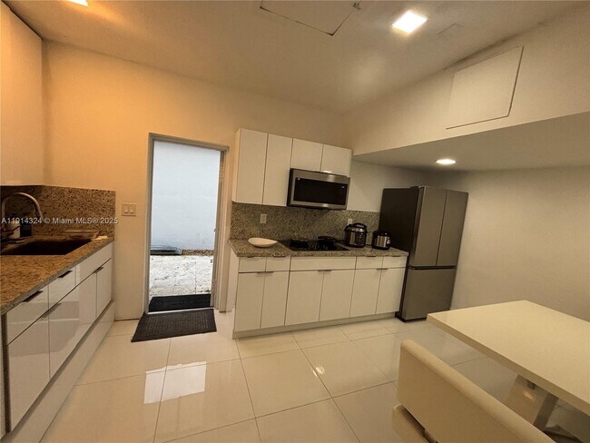 Building Photo - 8143 SW 162nd Path