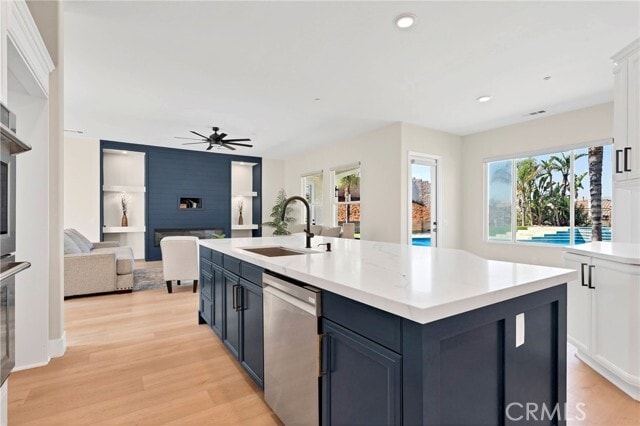Building Photo - 7945 Horizon View Dr