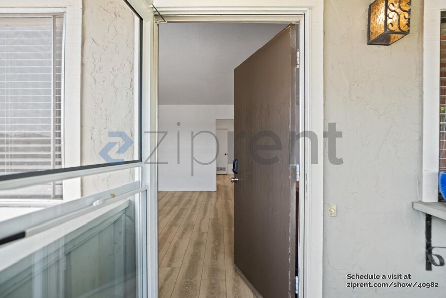 Building Photo - 1231 Juniper Dr