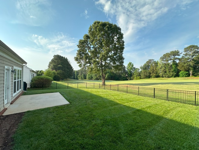 Building Photo - Charming Wakefield Home with First-Floor B...