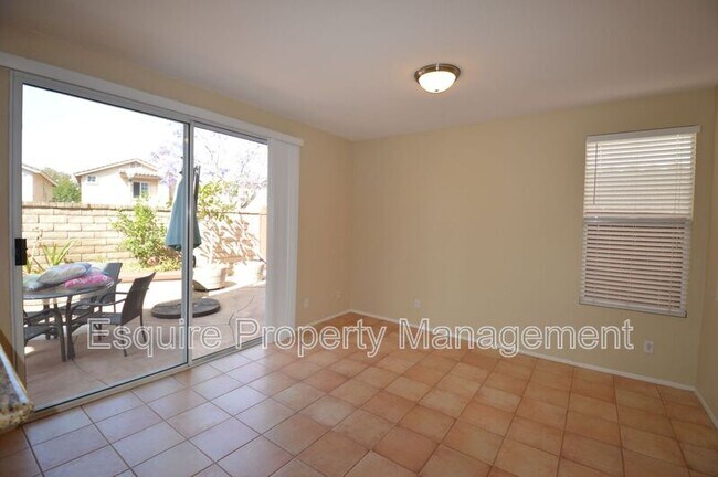 Building Photo - 2024 Via Arandana