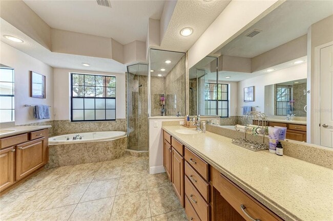 Building Photo - 14325 Sundial Pl