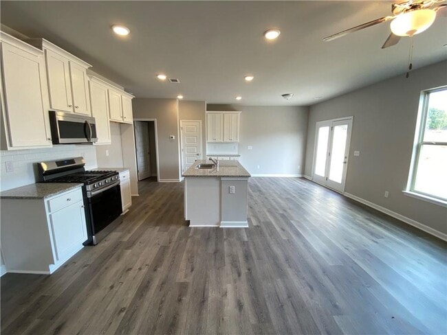 Building Photo - 3761 Prospect Point Dr