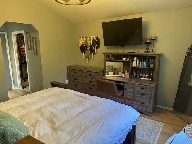 Building Photo - Beautiful Spanaway Home in Quiet Neighborhood