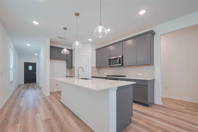 Building Photo - 20914 Cianna Crescent Trl