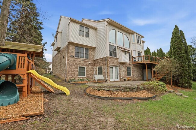 Building Photo - 3932 Fieldview Rd