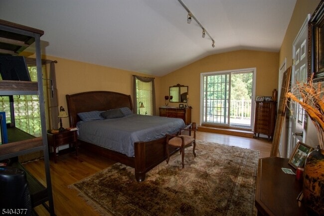 Building Photo - 29 Walker Dr