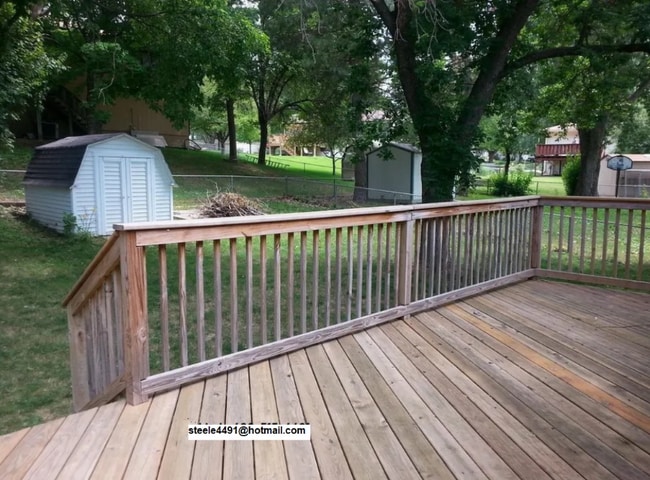 Building Photo - 2806 Janan Dr