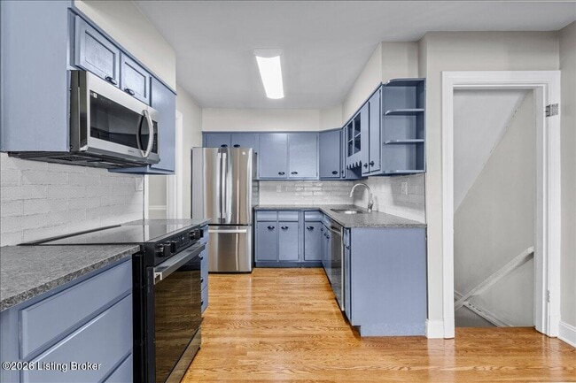Building Photo - 3921 Staebler Ave