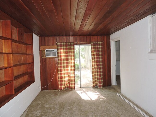Building Photo - Great home near LSU Lakes