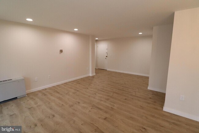 Building Photo - 7505 Democracy Blvd