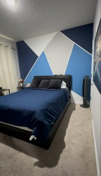 Building Photo - 417 Tanglewood Dr