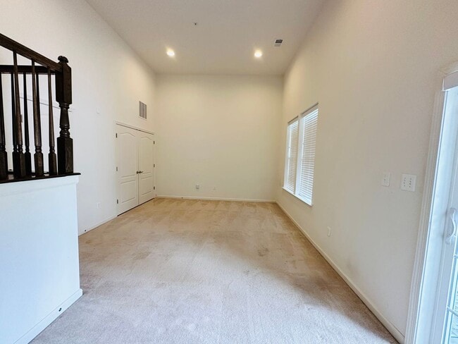 Building Photo - 3 br, 2.5 bath House - 938 RAMBLE RUN ROAD