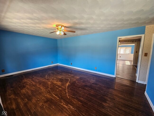 Building Photo - 844 Reda Rd