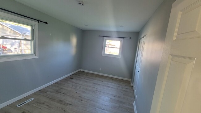 Building Photo - 149 Austin Ave