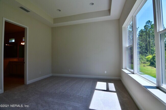 Building Photo - 538 Vista Lake Cir