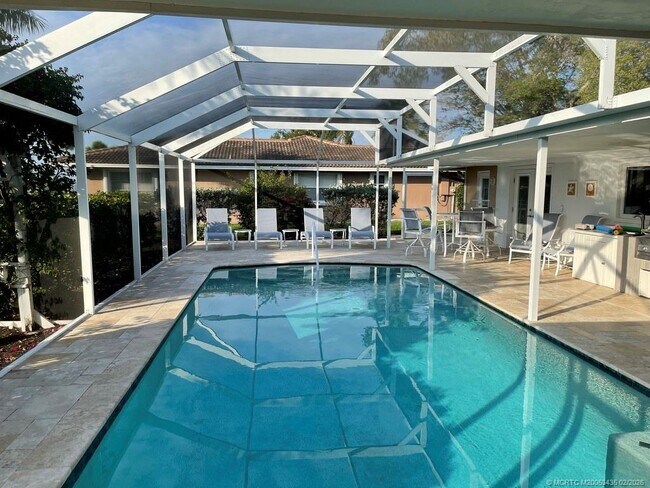 Building Photo - 513 Gunwale Ln