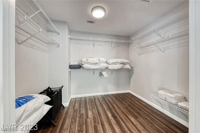 Building Photo - 183 Andada Dr