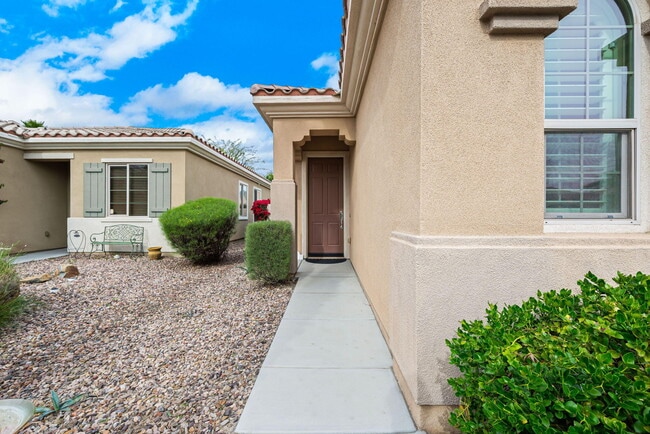 Building Photo - 81648 Avenida De Musica