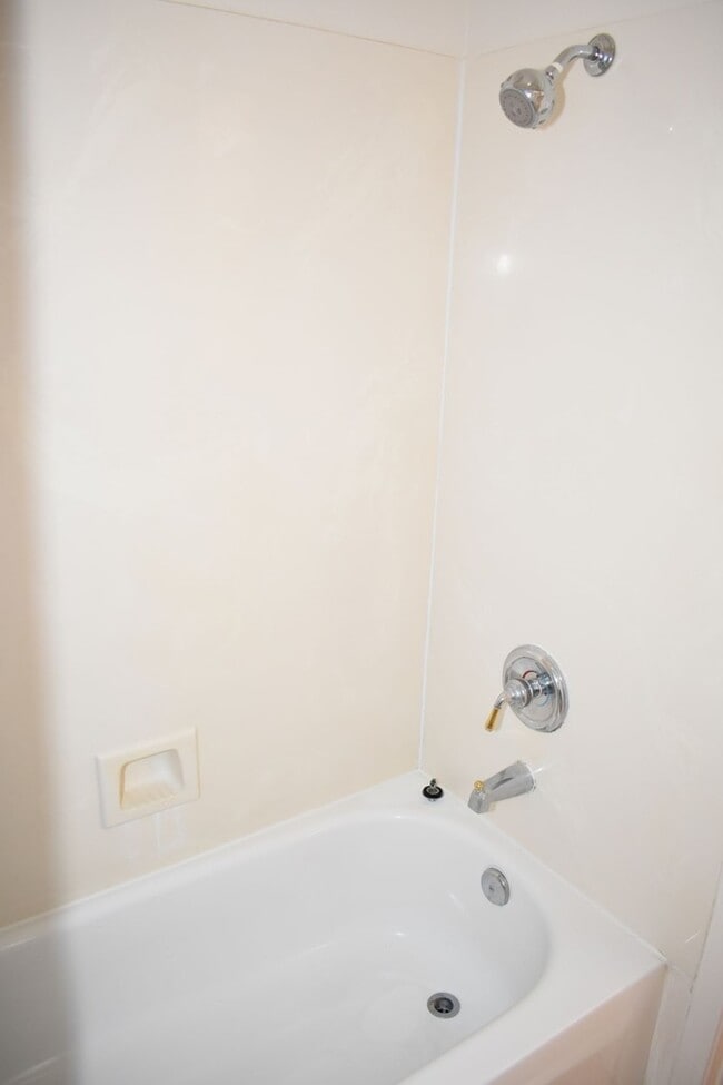 Primary Photo - 469 Anacapa Dr