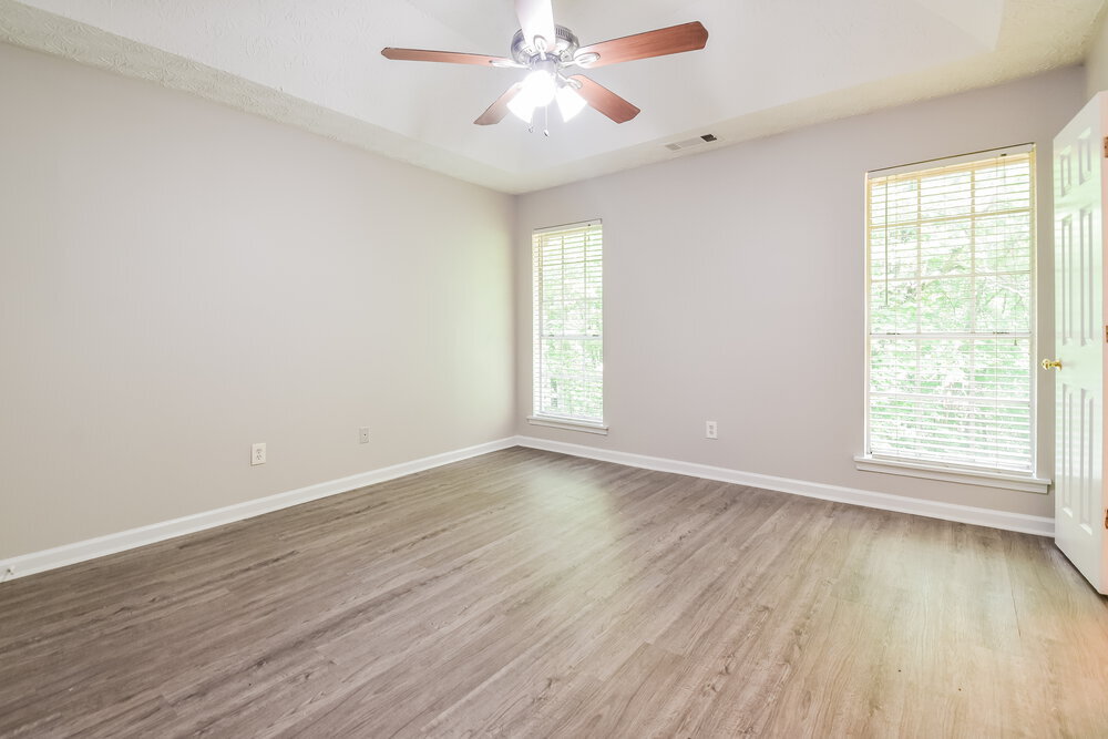 Building Photo - 5543 Dorsett Shoals Rd