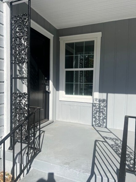 Building Photo - 3705 Ellsmere Ct