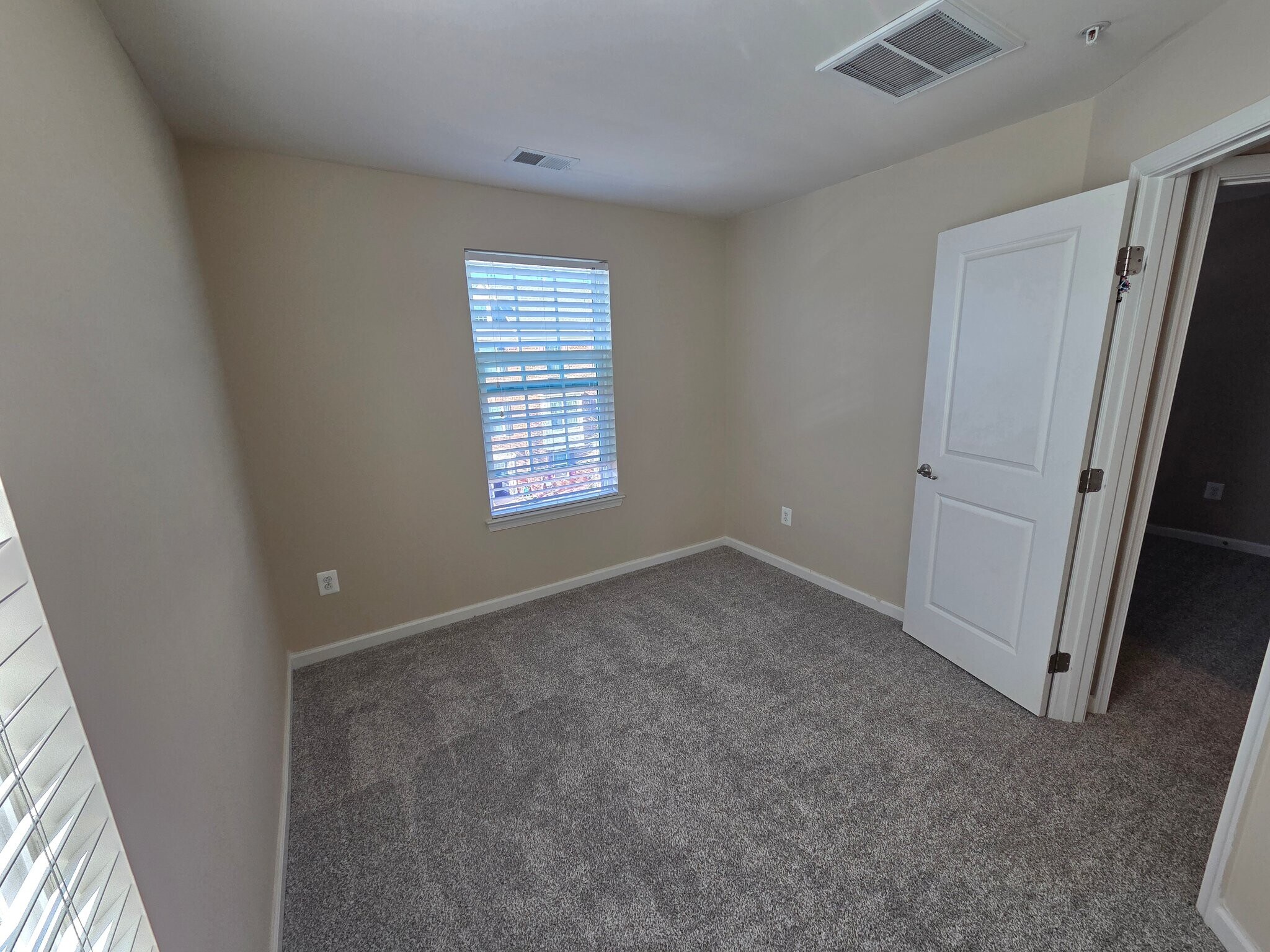 Building Photo - 5435 Double Day Ln