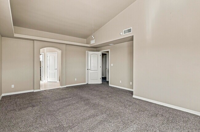 Building Photo - 14384 Alma Point