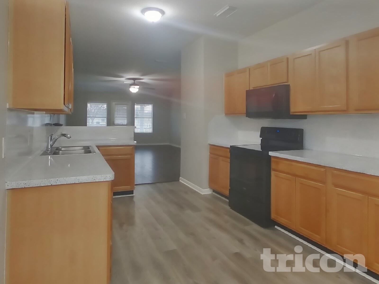 Building Photo - 5008 Asia Ln