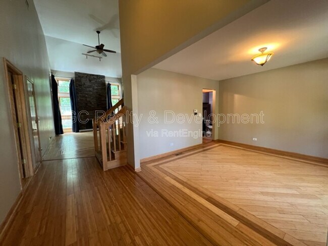 Building Photo - 2805 Breckenridge Cir