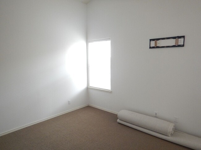 Building Photo - 3 Bedroom, 2 Bathroom at End of Cul-De-Sac