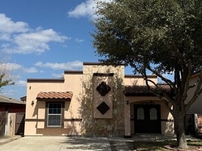 Building Photo - 1021 Savannah Loop