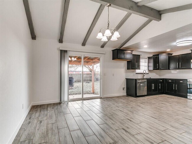 Building Photo - 2808 SW 88th St