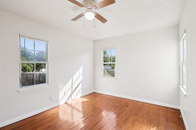 Building Photo - 3209 NW 32nd St