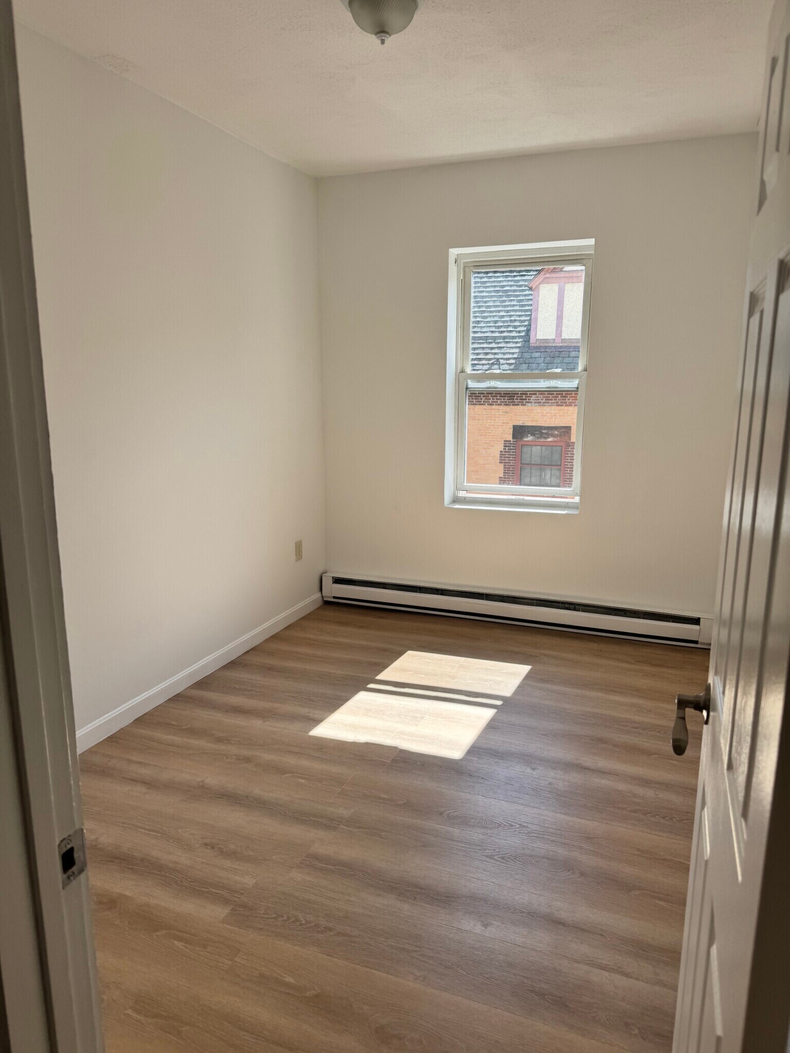 Building Photo - 111 Norway St