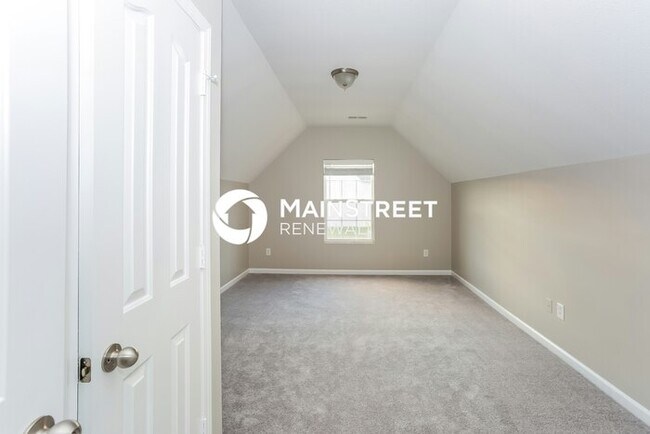 Building Photo - 4 Bedroom Pet-Friendly Home in Harrisburg, NC with Main Street Renewal
