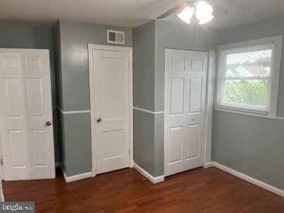 Building Photo - 2521 Newglen Ave