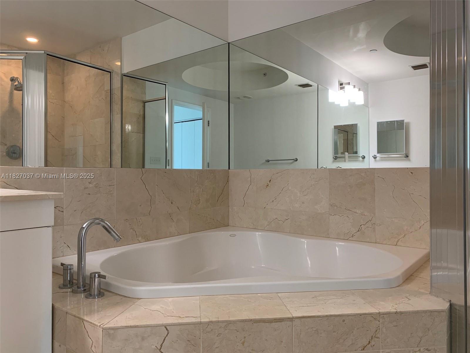 Building Photo - 3131 NE 188th St