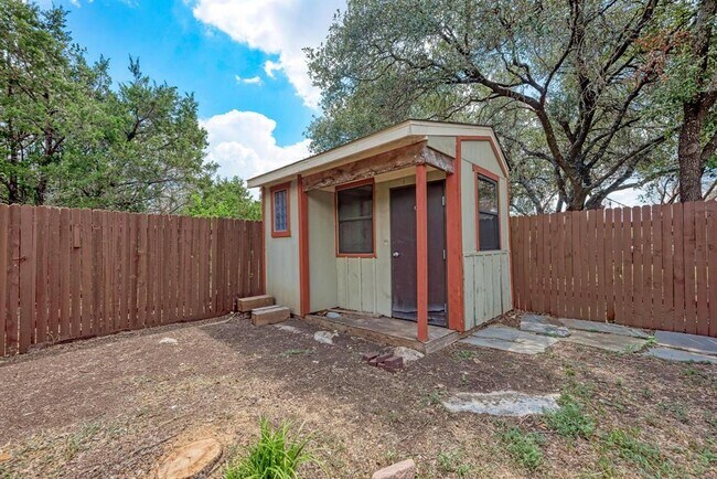 Building Photo - 3511 Rock Shelf Ln