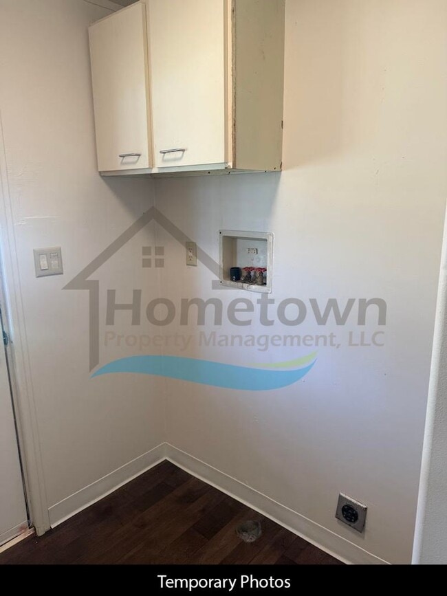Building Photo - Relaxed Country Living in Athol – 2 Bed, 2...