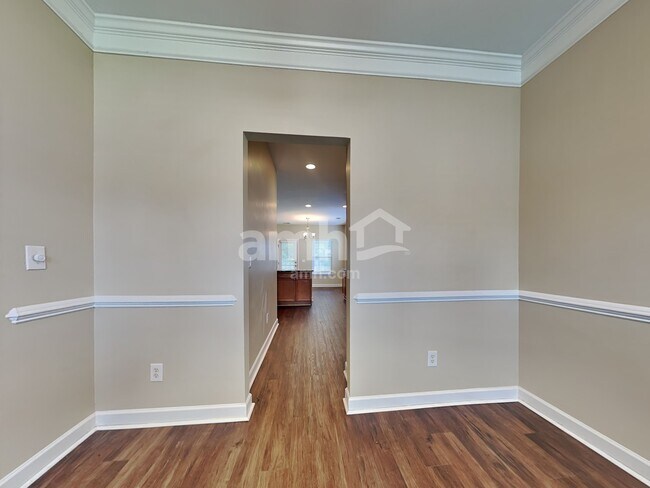 Building Photo - 3048 Argyll Dr