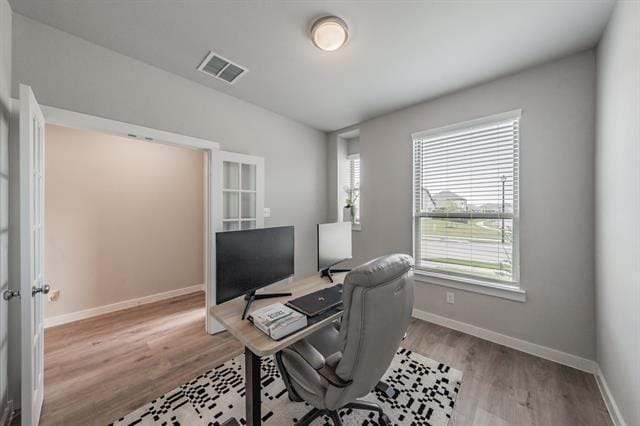 Building Photo - 3202 Glorioso Dr