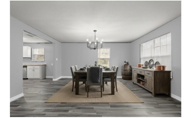 Building Photo - 17078 Oak Grove Ln