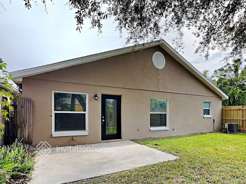 Building Photo - 867 Douglass Ave